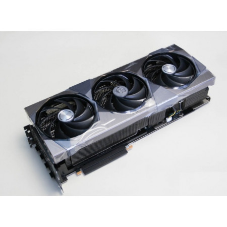 MSI 4090 MAGIC DRAGON X